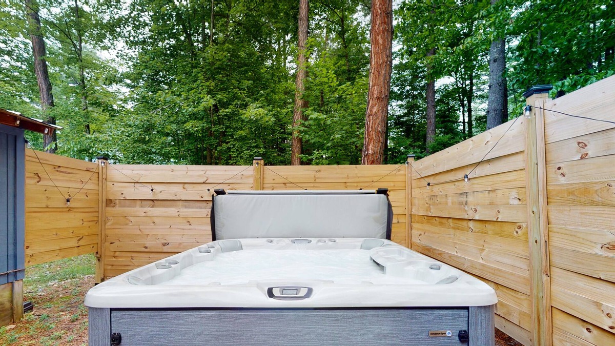 Silver Lake House | South Way Retreat | Dog-friendly house with hot tub & firepit, next to White Lake