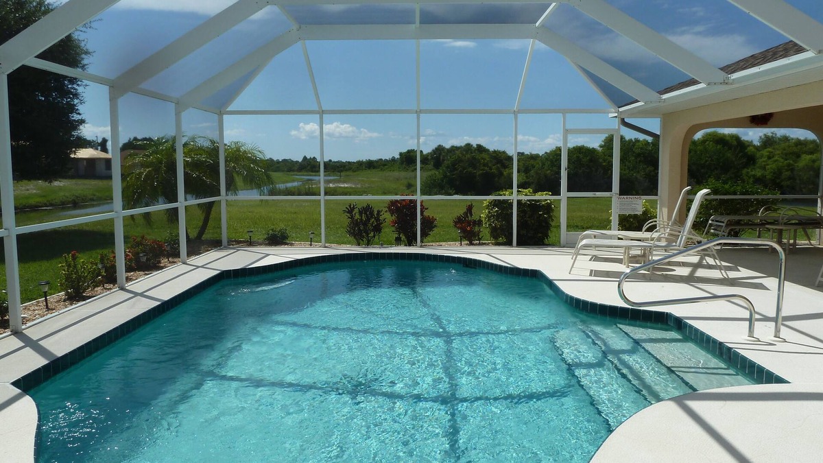White Marsh Villa | South West Facing 4-bedroom villa Rotonda West, Overlooking Nature Reserve