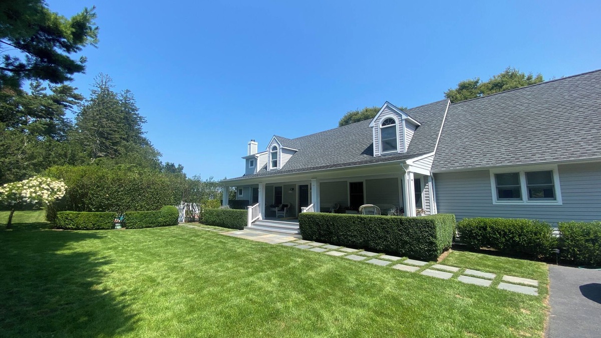 Southampton House | Southampton Home - Farm Views and Close Proximity to Village