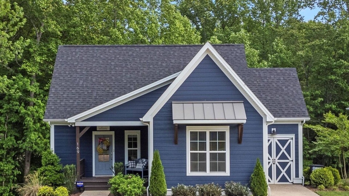 Tullahoma House | Southern Comfort - Tims Ford just steps away!