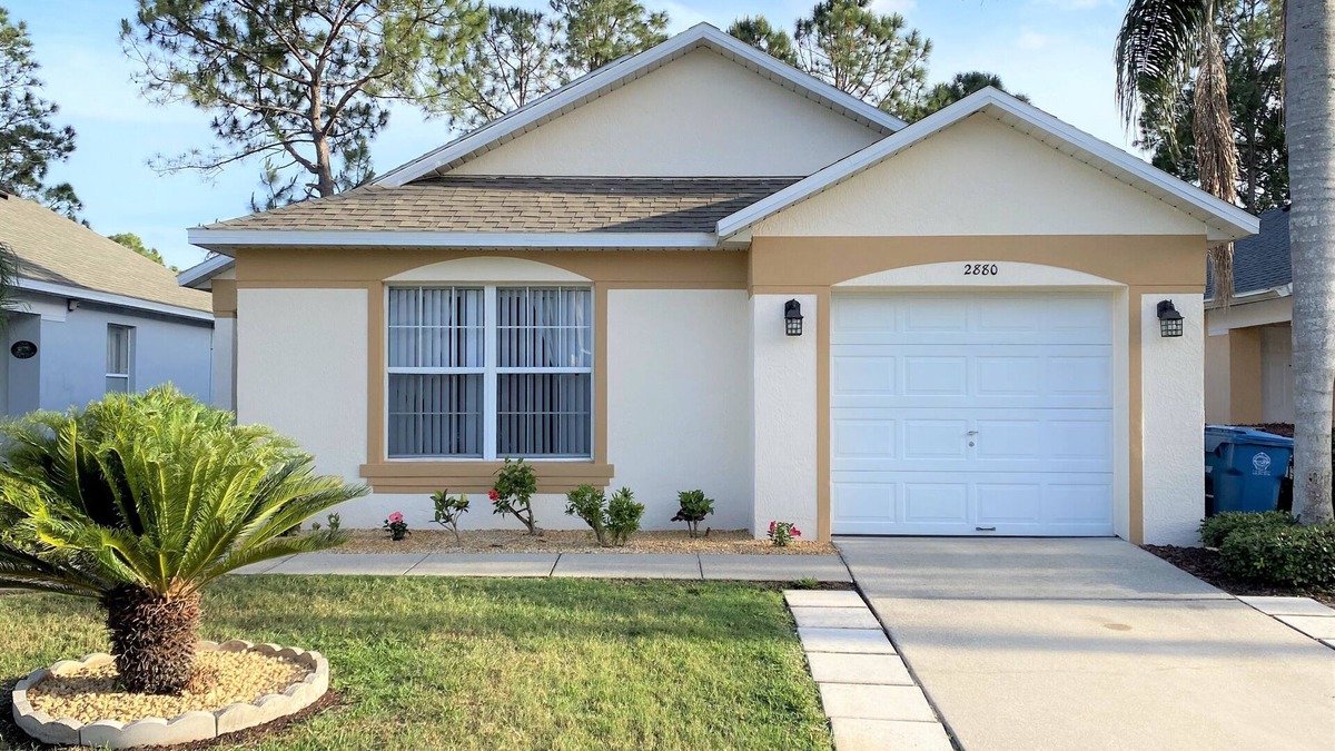 Haines City House | SOUTHERN DUNES VILLA - GOLF! POOL! CLOSE TO DISNEY, LEGOLAND, UNIVERSAL!