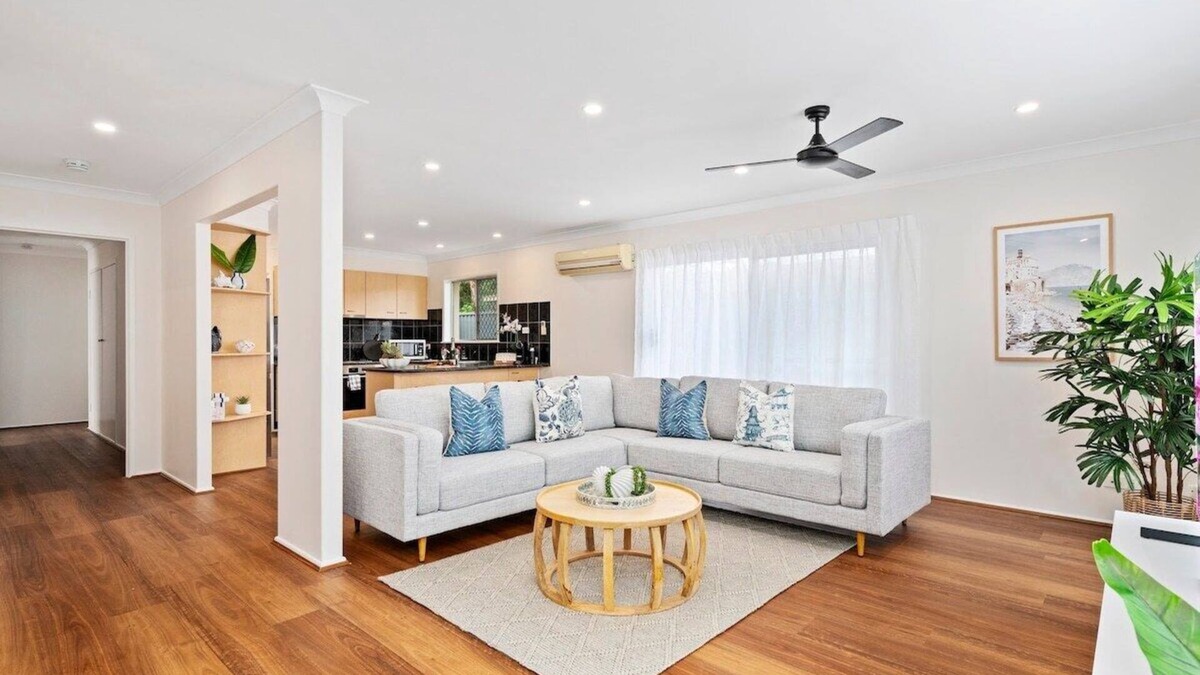 Southport House | Southport Central,4bd Pool, BBq