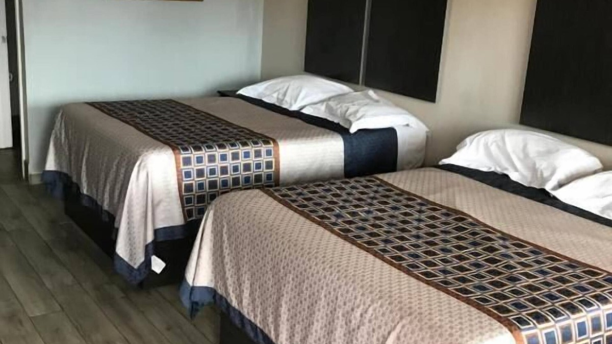 Downtown San Antonio Hotel | SouthTown SA Inn