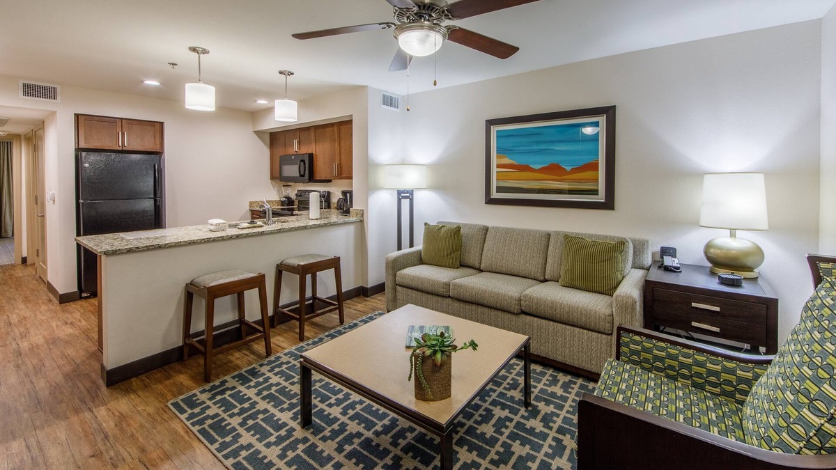 North Scottsdale Villa | Southwest Villa in Scottsdale | FREE Wi-Fi+Kitchen