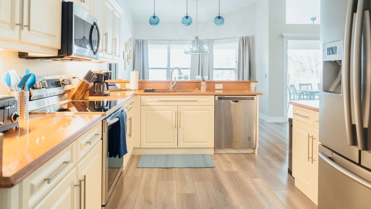 Crown Pointe House | Sovanita House Naples, FL with private pool