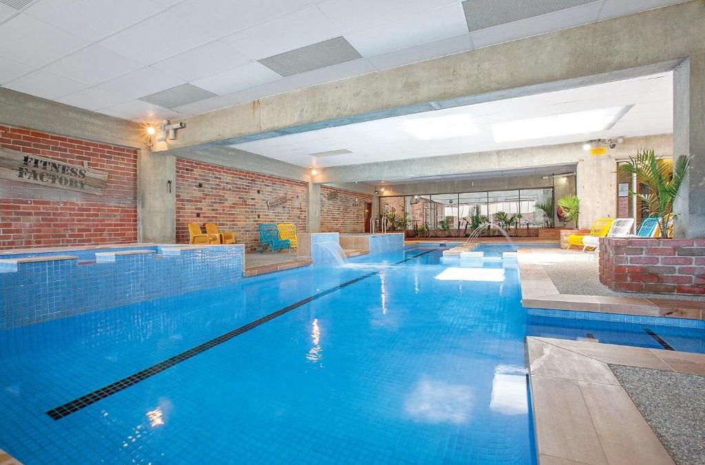 Golden Point Hotel | Sovereign Park Motor Inn