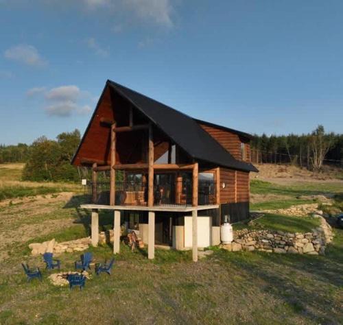 Notre-Dame-Auxiliatrice-de-Buckland Ski Chalet | Spa & Comfort - Chalet des Originaux