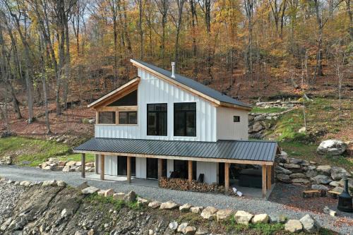 Nominingue Ski Chalet | Spa Lake and Mountain - 144 - Chalets du Cordon