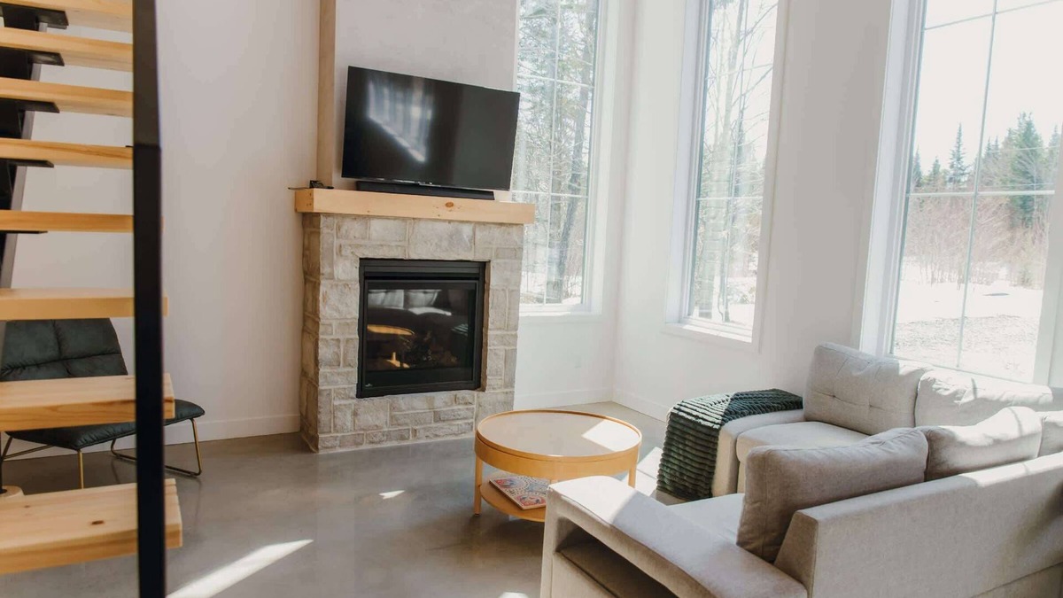 Chertsey Ski Chalet | Spa & Lake - Orphee S