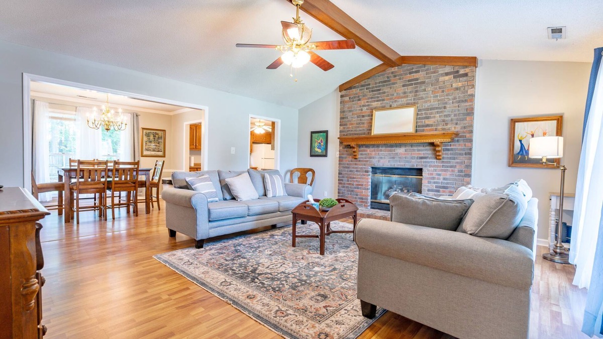 Decatur House | Space and Comfort at Crandon House
