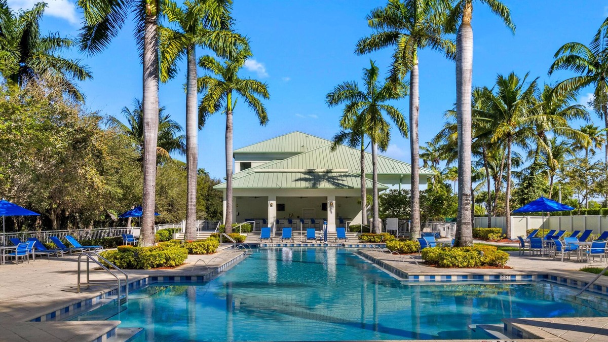 Doral Condo | Space for everyone! 3 Bed/4 Bath Villa 2070 sq ft