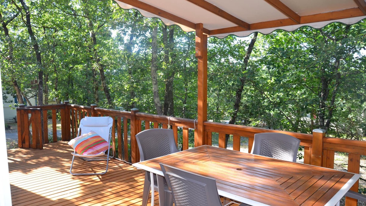 Saint-Privat-de-Champclos Cottage | Spacious cottage in a quiet and nature area P16