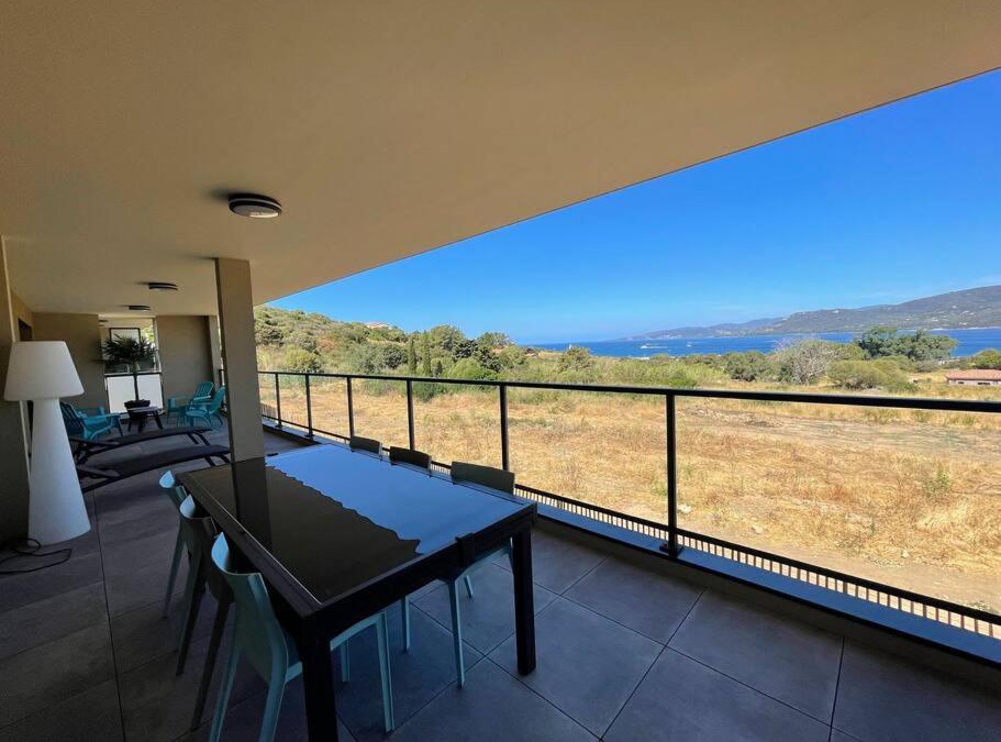 Propriano Apartment | Spacieux appart- 6PERS- VUE MER- 2 min de la plage