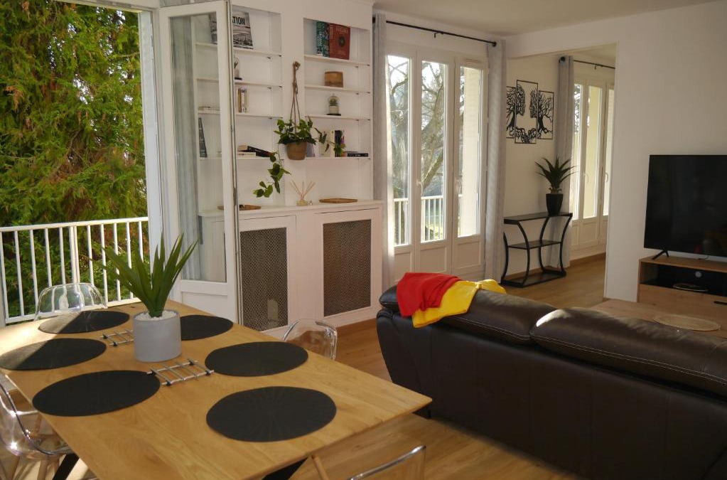 Orsay Apartment | Spacieux F5 au parc arboré