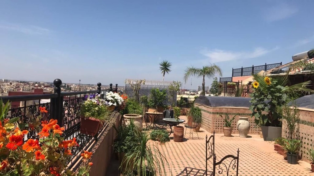 Meknes Medina House | Spacieux Riad Très Bien Situé 400m2 de Terrasse