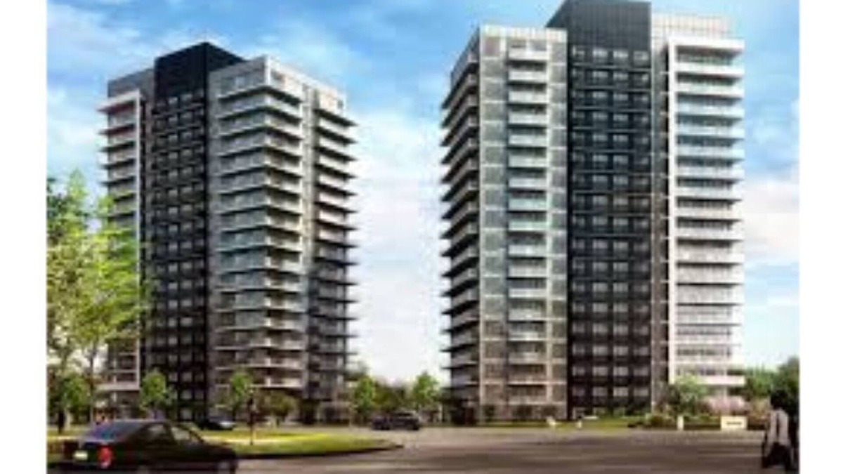Downtown Mississauga House | Spacious 2 bedroom House with full Access