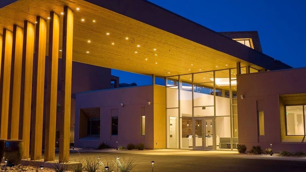 Moab Condo | Spacious 1-bedroom condo in magical Moab with WiFi, fitness room