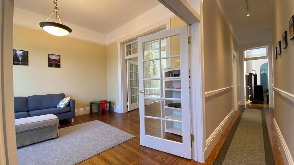 Castro District Apartment | Spacious 1+ BR flat in the Castro, central San Francisco.