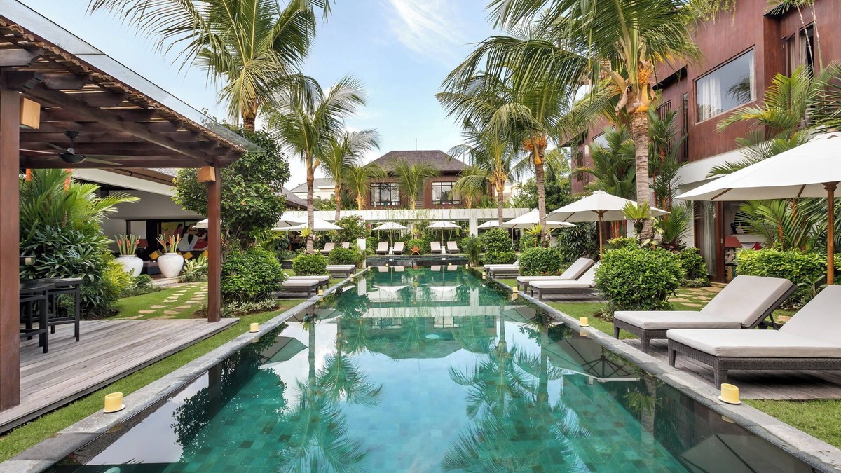 Drupadi Villa | Spacious, 10 Bedroom Villa in Seminyak