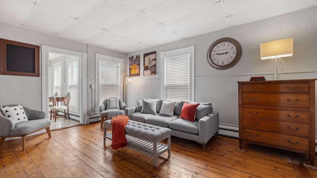 Manchester Apartment | Spacious 1Bed Urban Oasis - Short & Midterm Stays