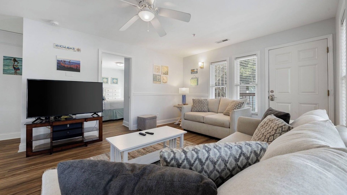 Windy Hill Condo | Spacious 2 BR Retreat- Island Palms C1