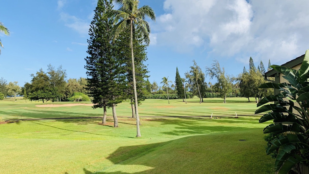 Kahuku House | Spacious 2 bedroom 2 bathroom on North Shore, with Turtle Bay golf course views!
