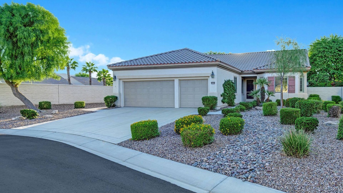 Indio House | Spacious 2 Bedroom Home at Popular Sun City