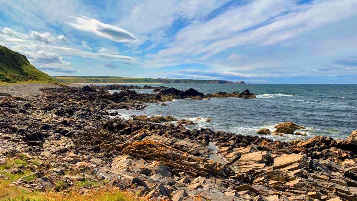 Cullen House | Spacious 2 Bedroom Home in Picturesque Cullen.