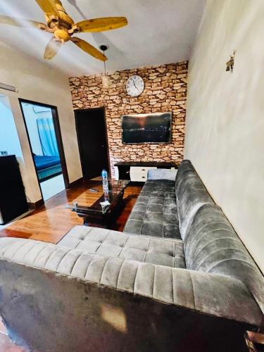 Karachi Apartment | Spacious 2-Bedroom Karachi Rental