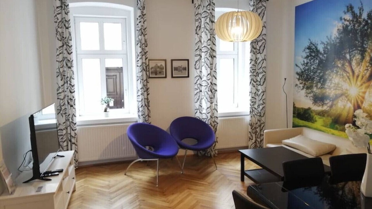 Funfhaus Apartment | Spacious 2 bedrooms Apart near Schönbrunn