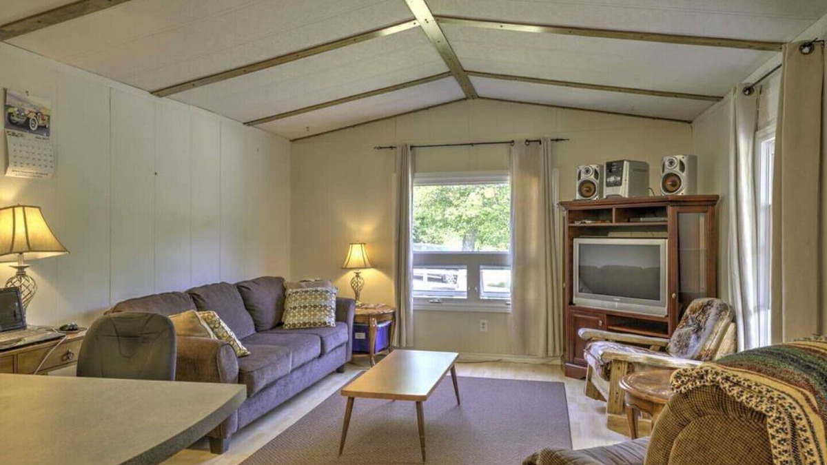 French River Cottage | Spacious 2 BR Cottage Near CavendishnInn The Woods Cottages PEI - Cottage 4