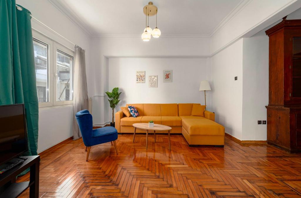 Mousio Apartment | Spacious 2bd apartment next to Athens Archeological museum