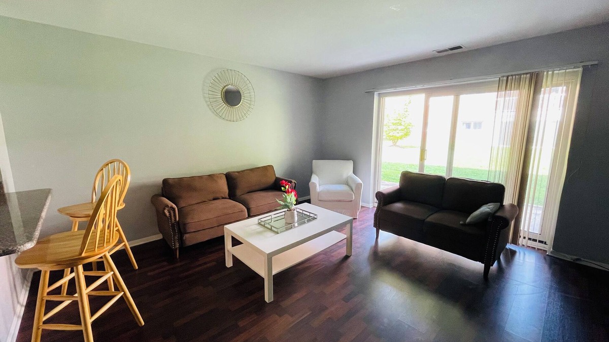 Elkins Park Apartment | Spacious 2BR/2BA First‑Floor Condo