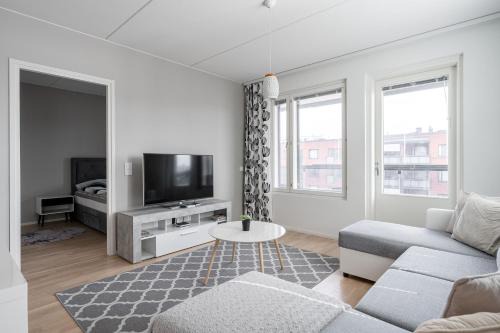 Jyvaskyla Apartment | Spacious 2BR Apt with Sauna & Private Balcony with Lake View