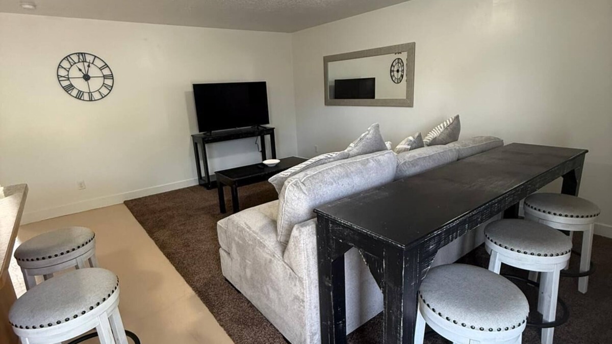 Roosevelt House | Spacious 3-Bed Townhome in Roosevelt, UT – Ideal for Outdoor Adventurers