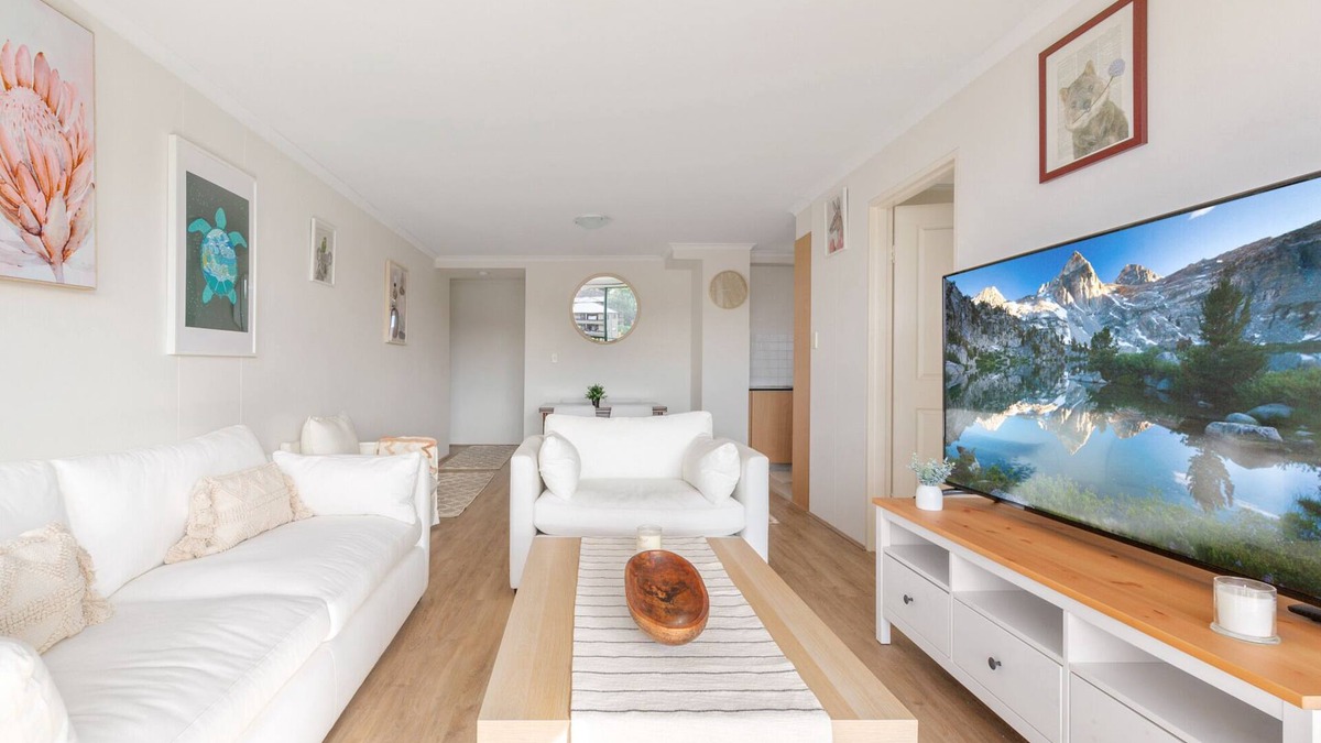Kingsford Apartment | Spacious 3-Bed with Alfresco Dining by Amenities