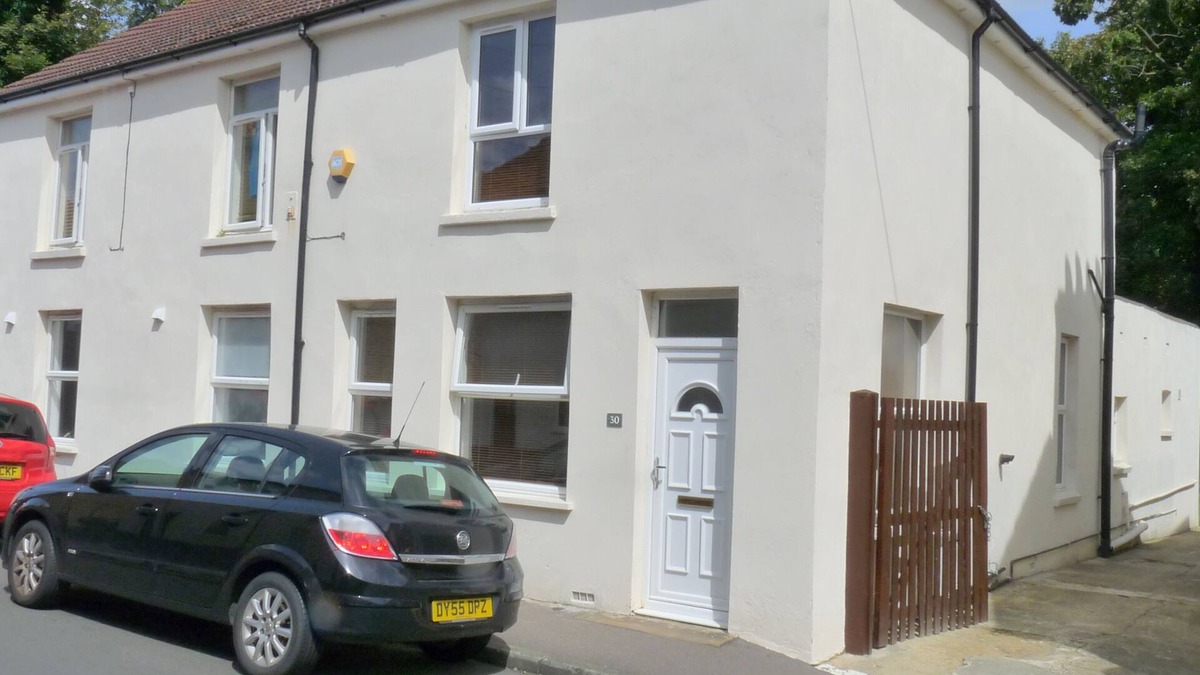 Sittingbourne House | Spacious 3-bedroom house with superfast Wi-Fi