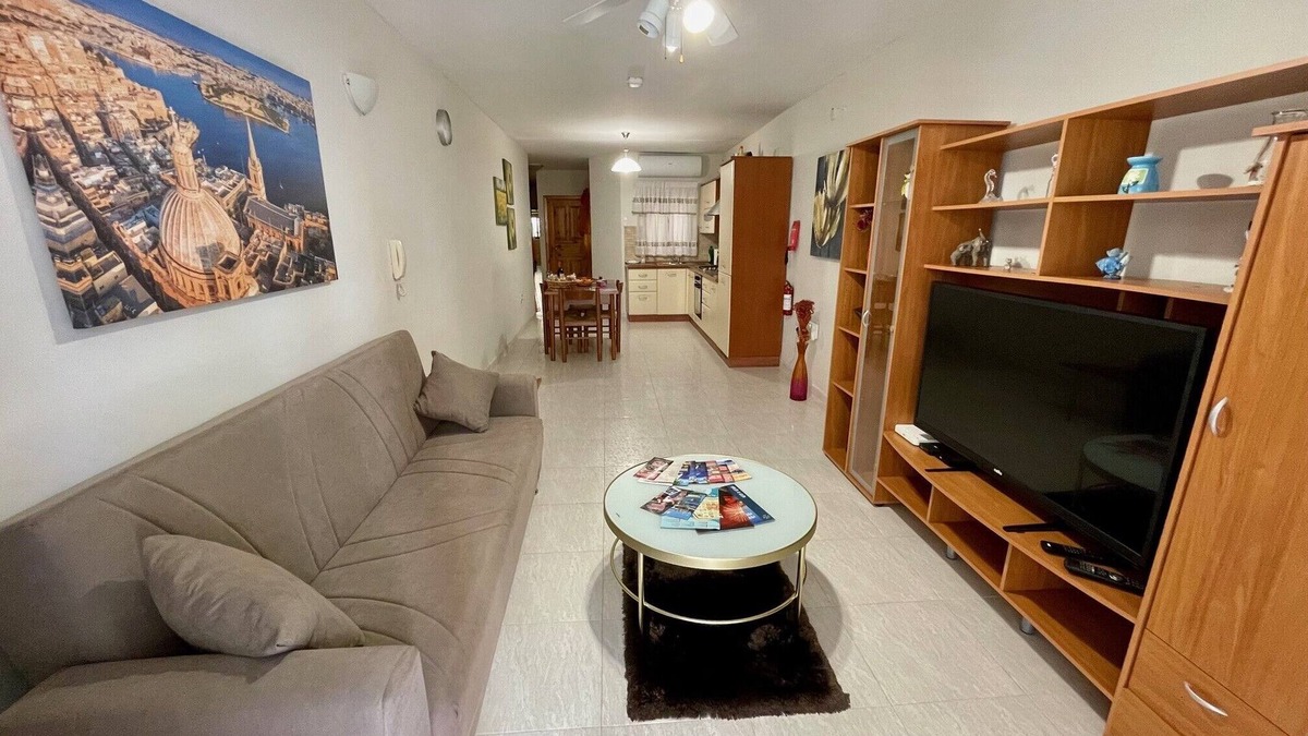 Bugibba Apartment | Spacious 3 bedroom apartment within walking distance from Bugibba seafront