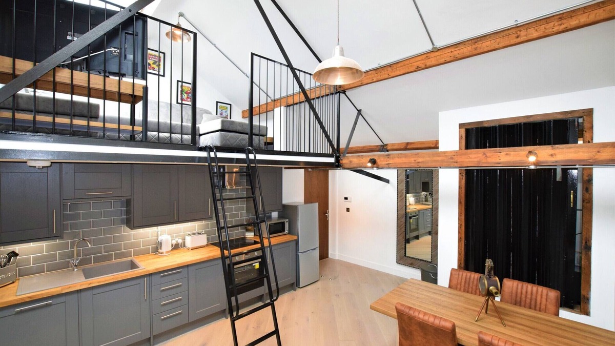 Bristol Apartment | Spacious 3 bedroom apartment in City Centre