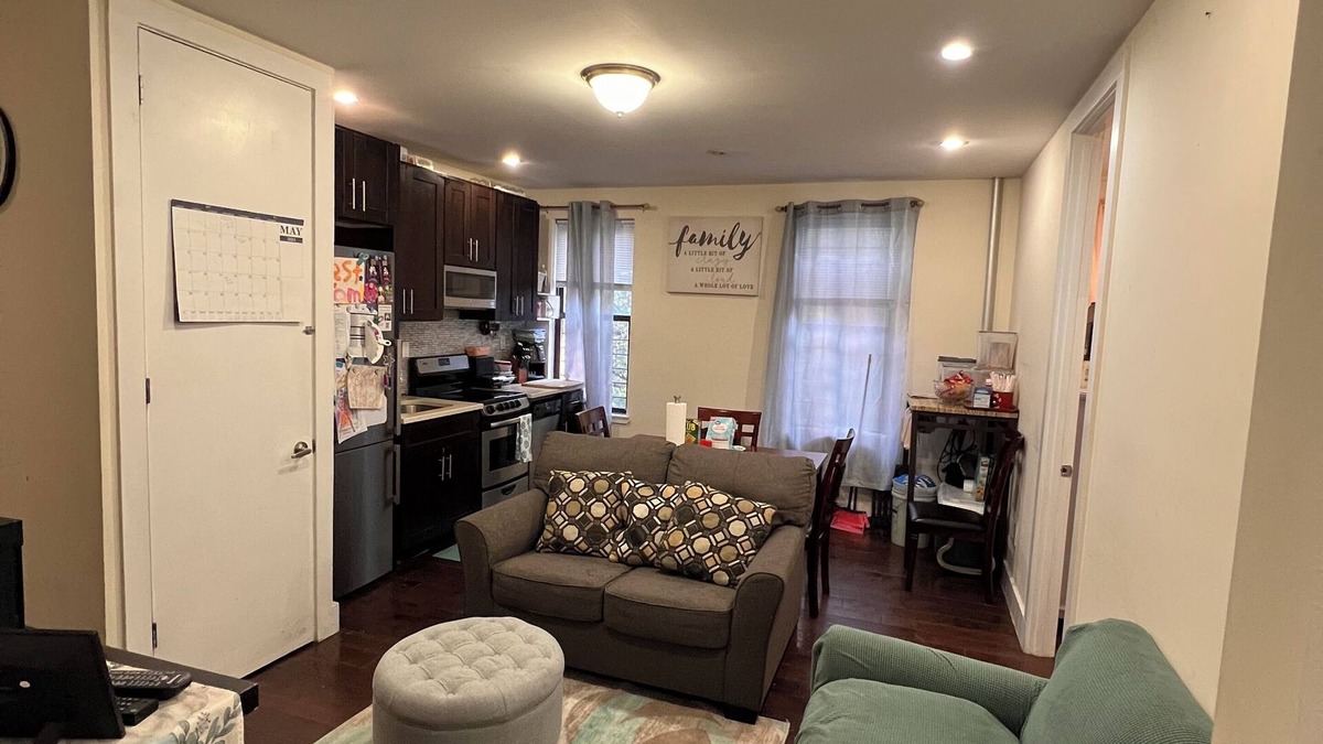 Washington Heights Apartment | Spacious 3-bedroom apartment in marvelous New York