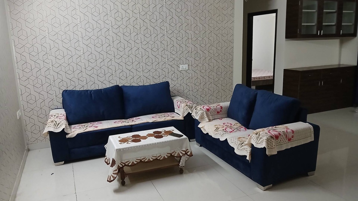 Jhotwara Apartment | Spacious 3-bedroom apartment with AC, WiFi in cool Jaipur