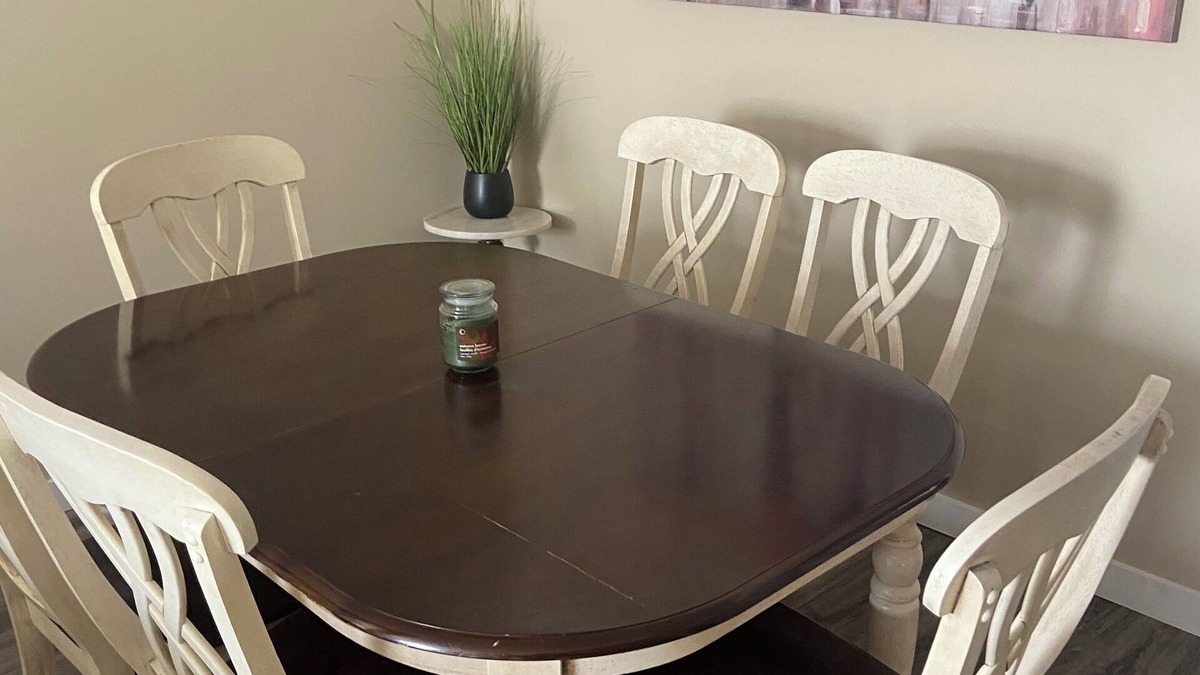 Sarnia House | Spacious 3 Bedroom