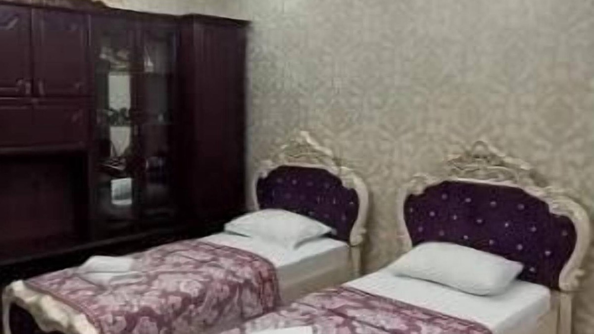 Samarkand House | Spacious 3-bedroom house near Registan – Sleeps 5, with WiFi and AC in Samarkand