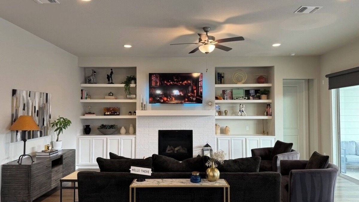 Austin House | Spacious 3-Bedroom Retreat in SE Austin