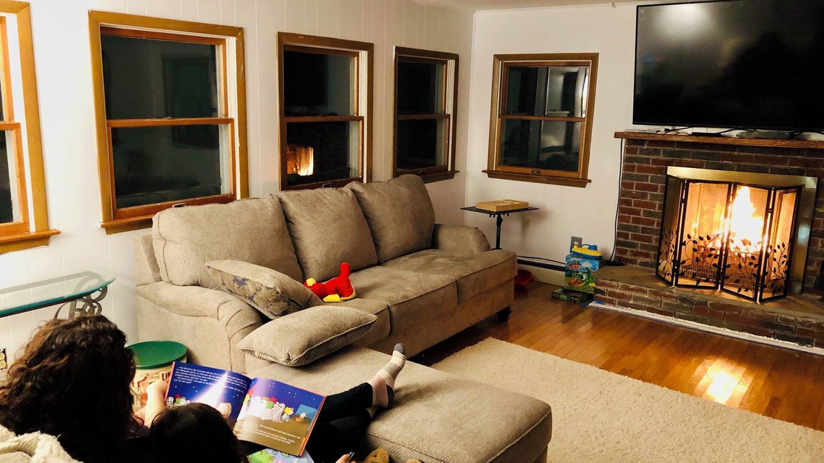 Phillipsport House | Spacious 3-bedroom tranquil Country House on a Hill in Wurtsboro