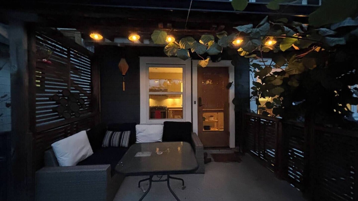 Hastings House | Spacious 3 BR/2BTH, Mountain Views