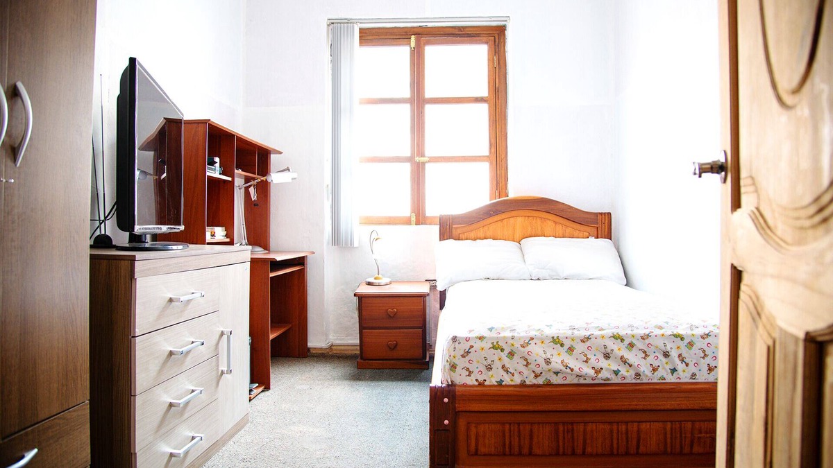 Quito Historic Center Apartment | Spacious 3 BR apartment old town