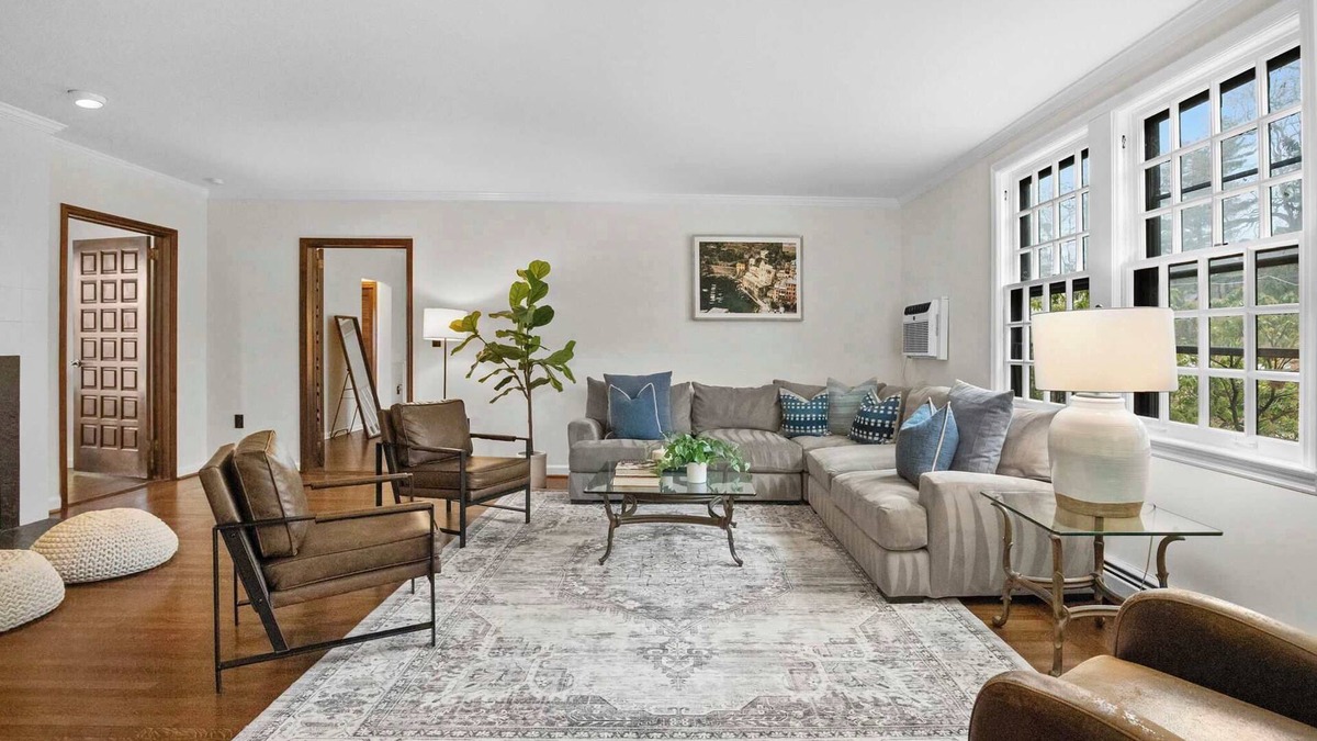 Highlands House | Spacious 3b/3b Mediterranean in White Plains