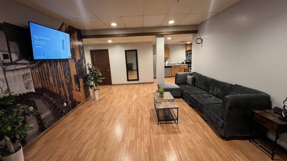 Morgantown Apartment | Spacious 3BR/3BA | Downtown Morgantown | Near WVU