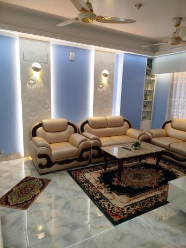 Dhaka Apartment | Spacious 3BR Family Stay with AC